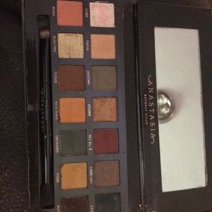 Subculture Anastasia palate